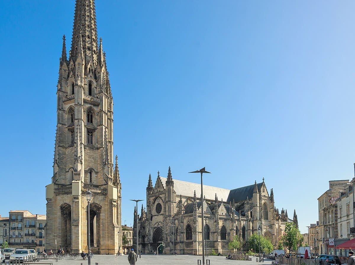 La basilique Saint-Michel, au cœur du secteur sauvegardé de Bordeaux